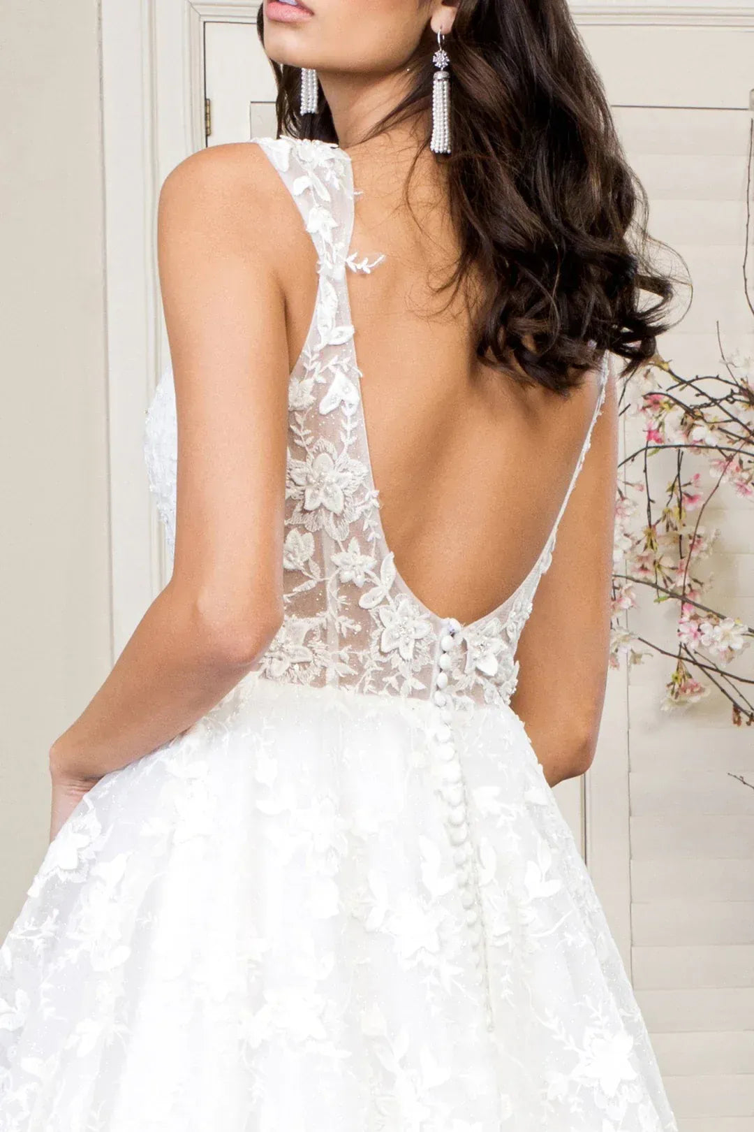 Stunning A-Line V-Neck Cap-Sleeve Floor-Length Wedding Dress